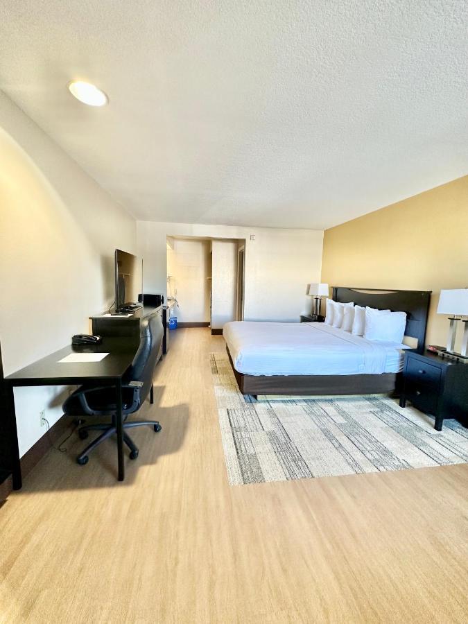 Stanford Inn & Suites Anaheim Eksteriør bilde