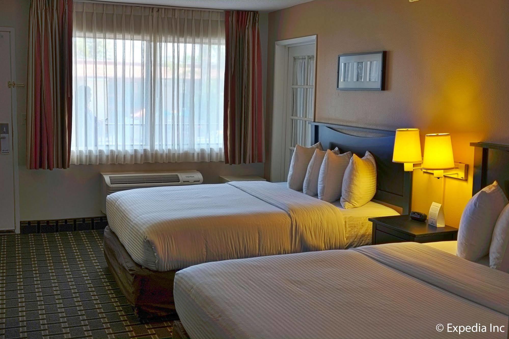 Stanford Inn & Suites Anaheim Eksteriør bilde