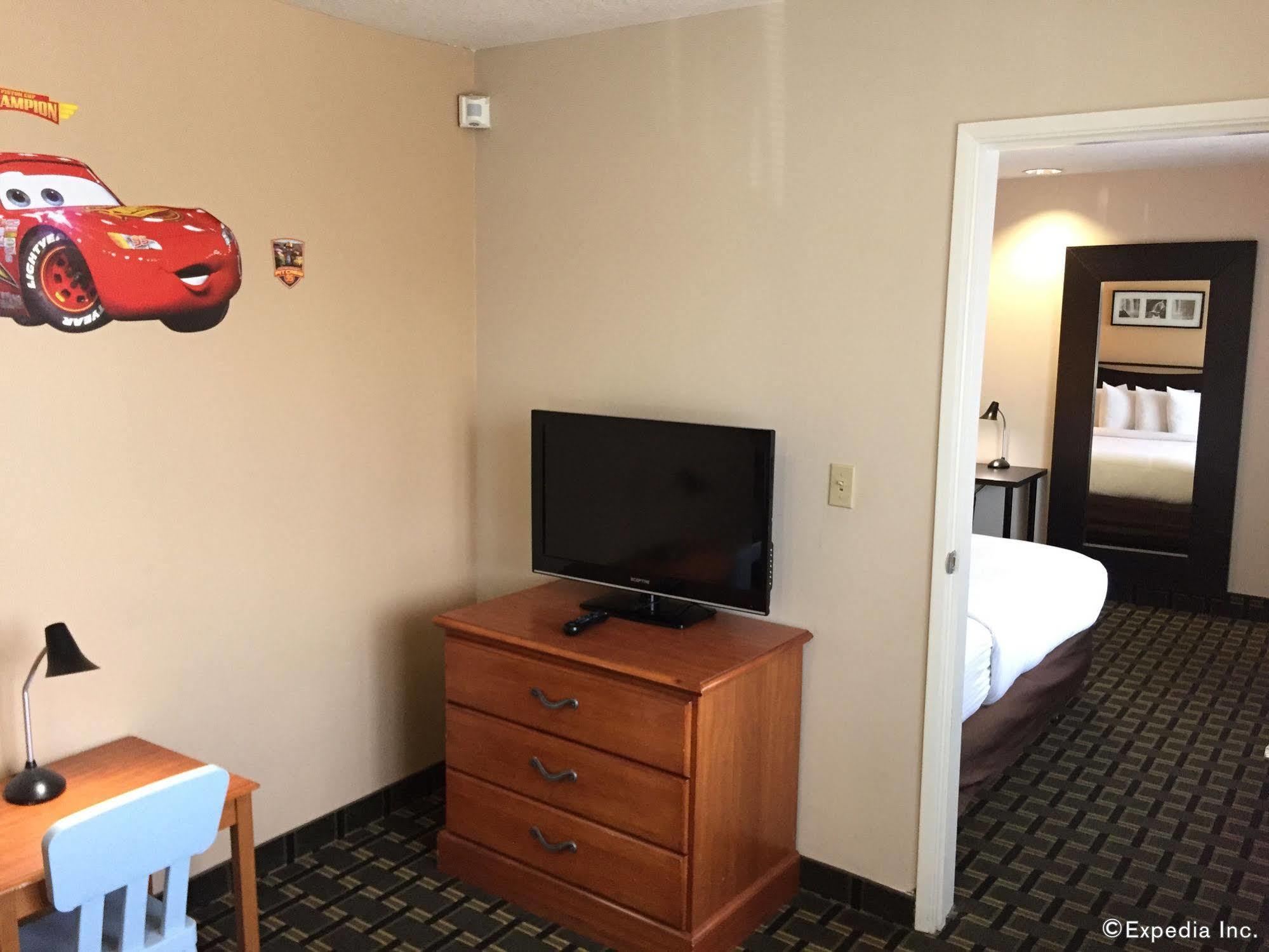 Stanford Inn & Suites Anaheim Eksteriør bilde