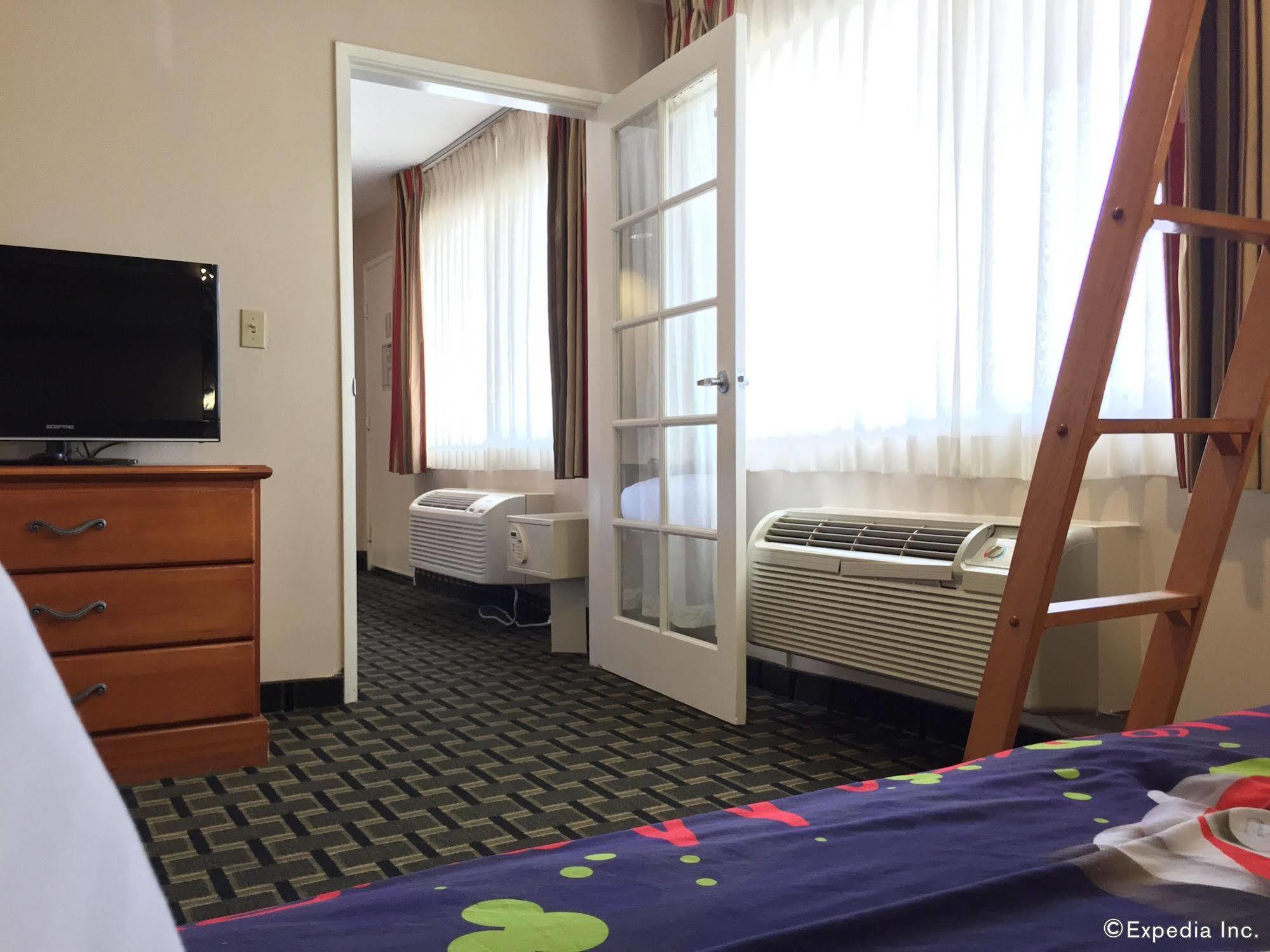 Stanford Inn & Suites Anaheim Eksteriør bilde